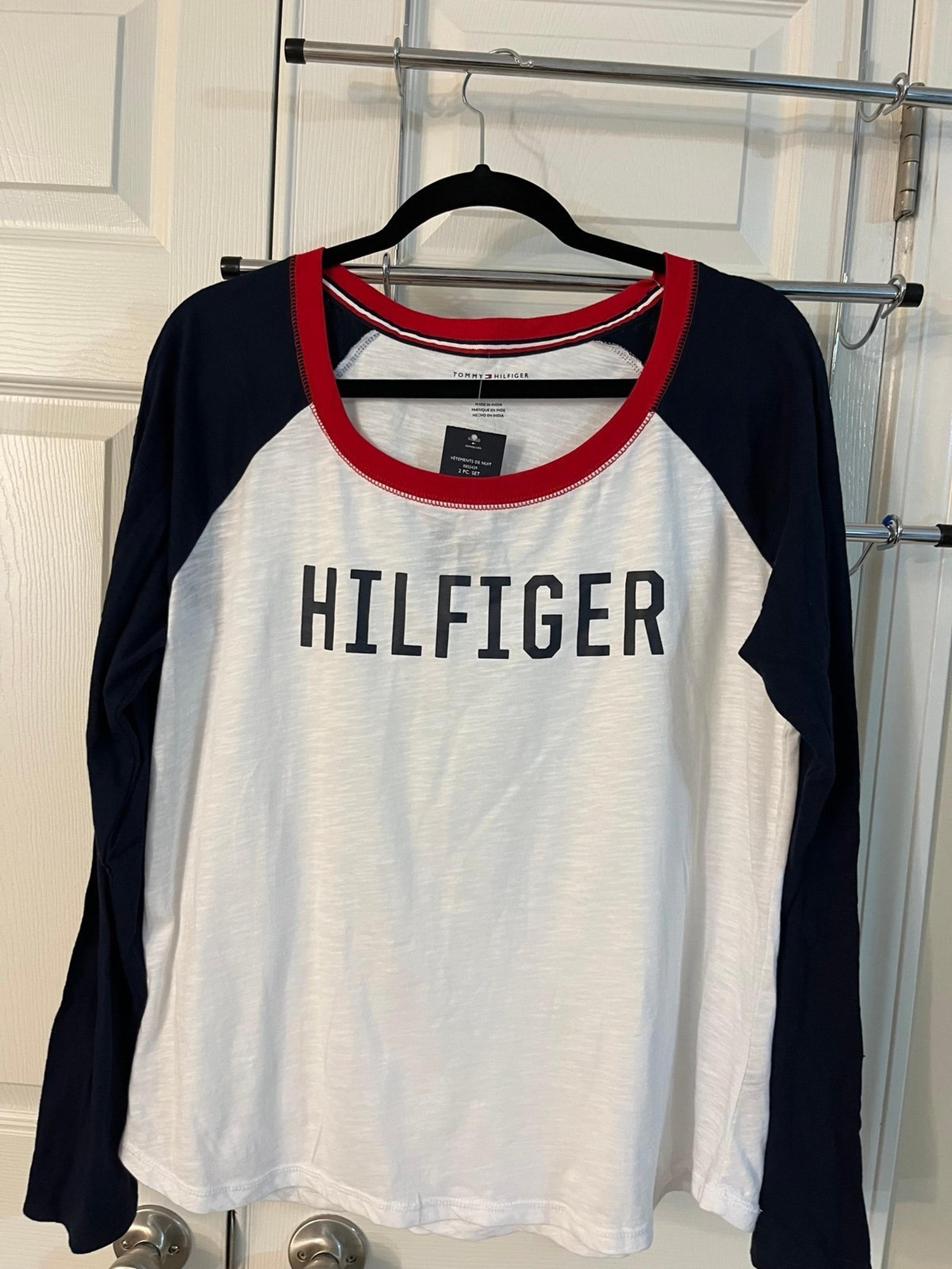 Tommy Hilfiger Women’s Pajama Set