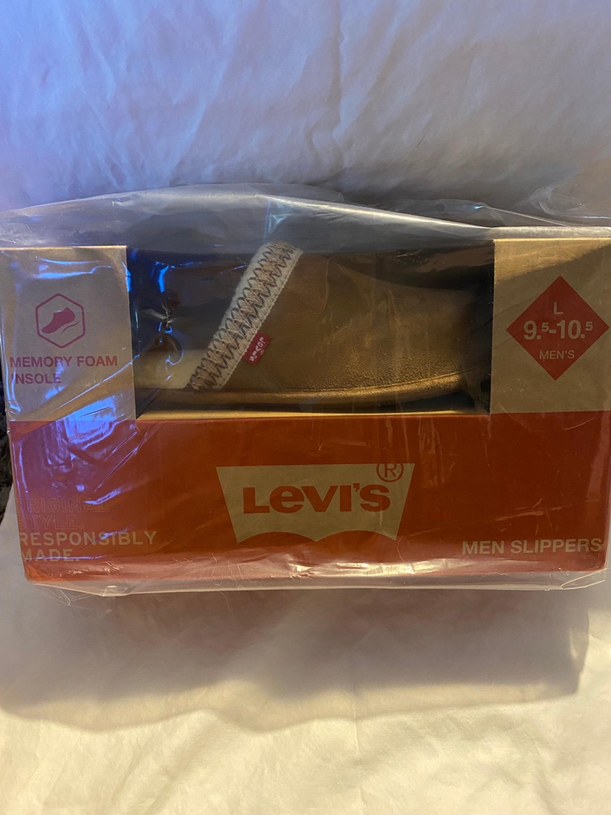 Levi’s Mens Memory Foam Insole Slip On Slipper, Large (9.5-10.5)