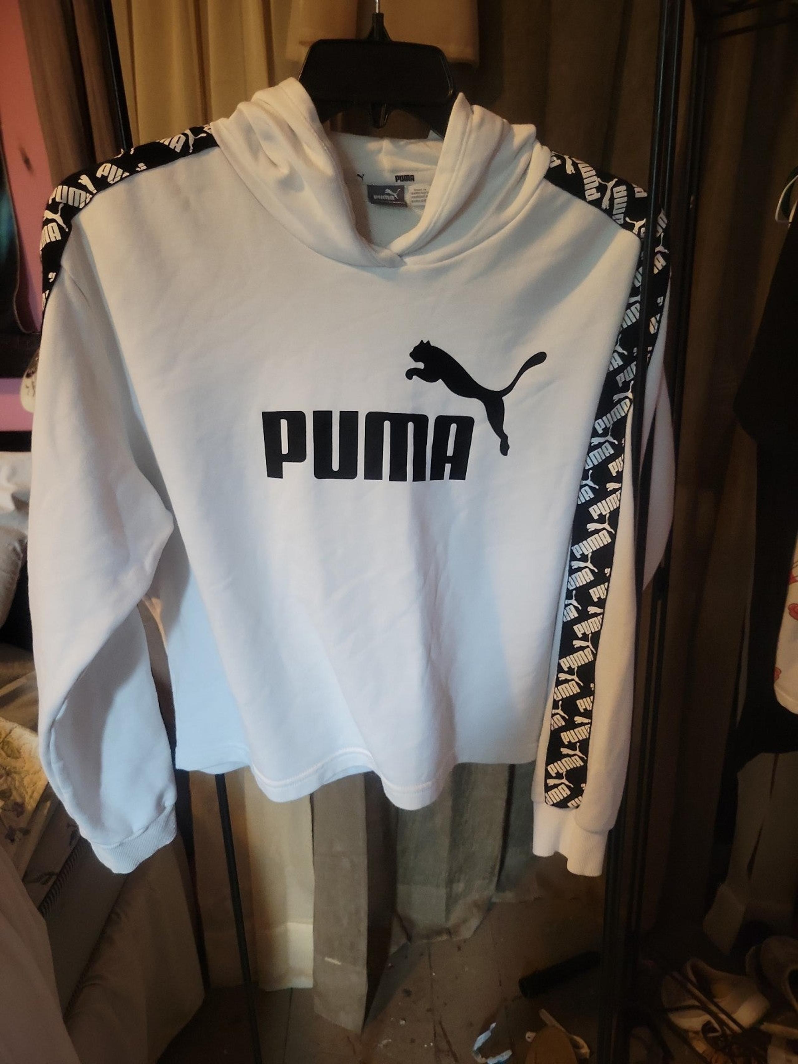 Puma Crop Hoodie size Large