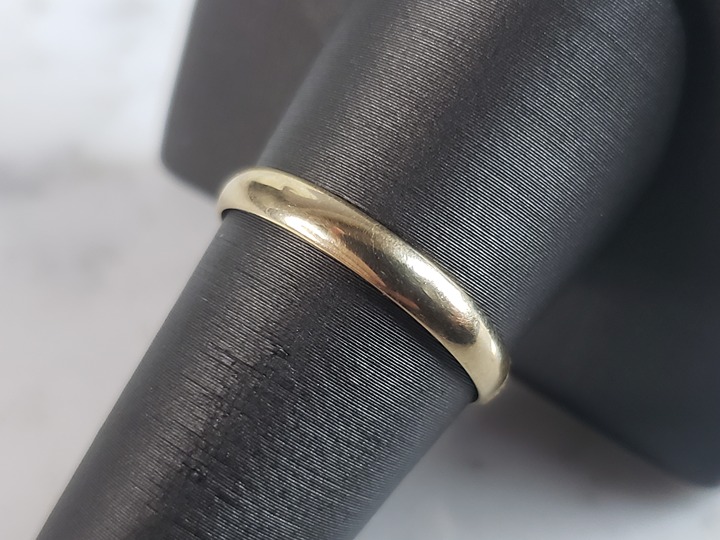 Vintage Estate 10K Yellow Gold Band Wedding Ring 1.8g E1270