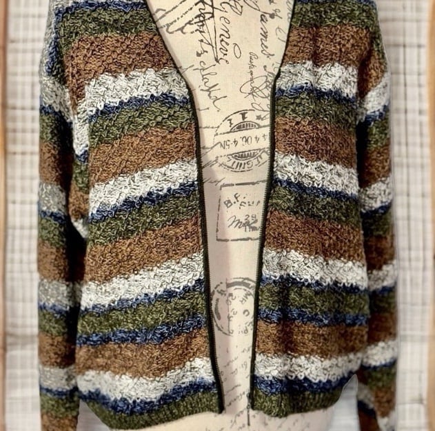 Vintage Neutral Trendy Stripe Ziper Knit Sweater