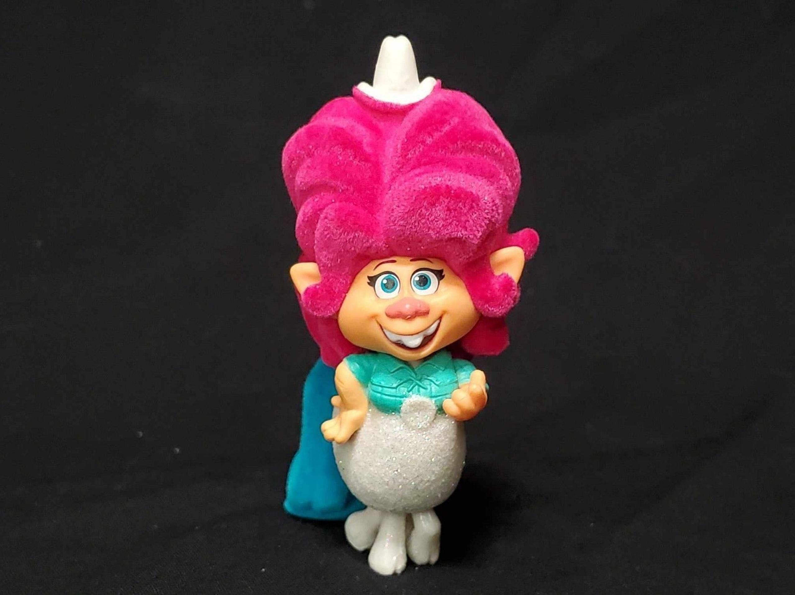 2019 Hasbro DWA Dreamworks Trolls World Tour Delta Dawn Toy Figure