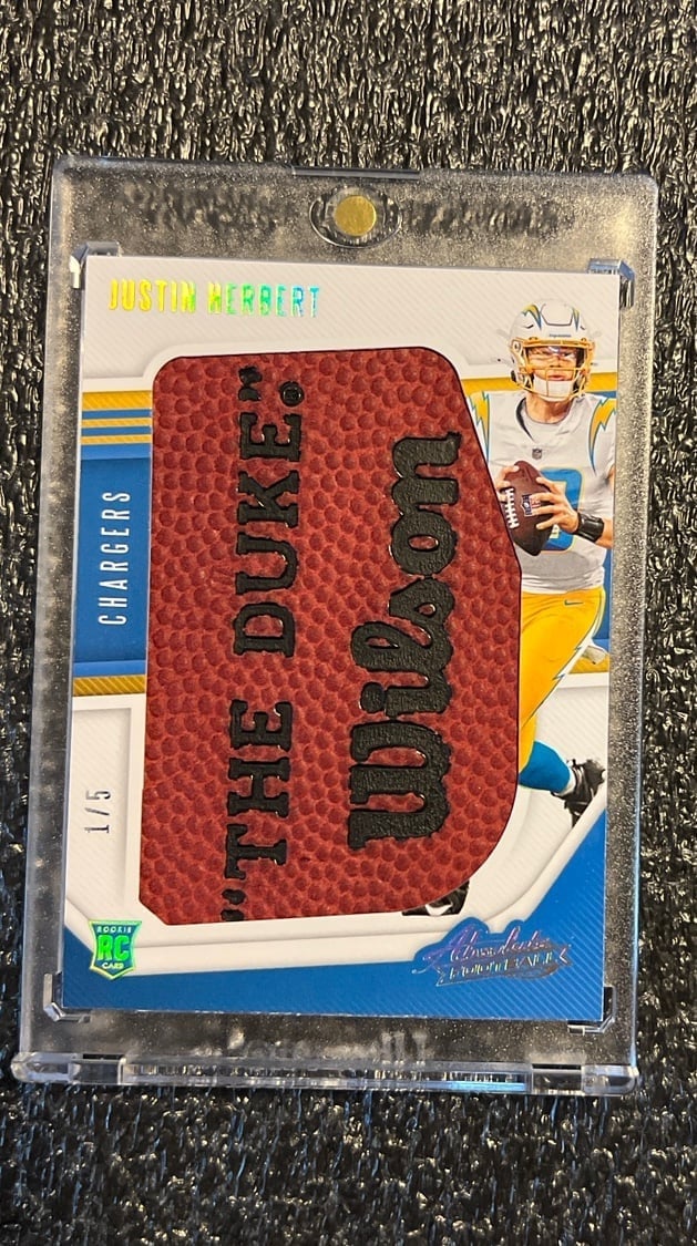 2020 Justin Herbert 1/5 Absolute Jumbo Football Relic rookie card