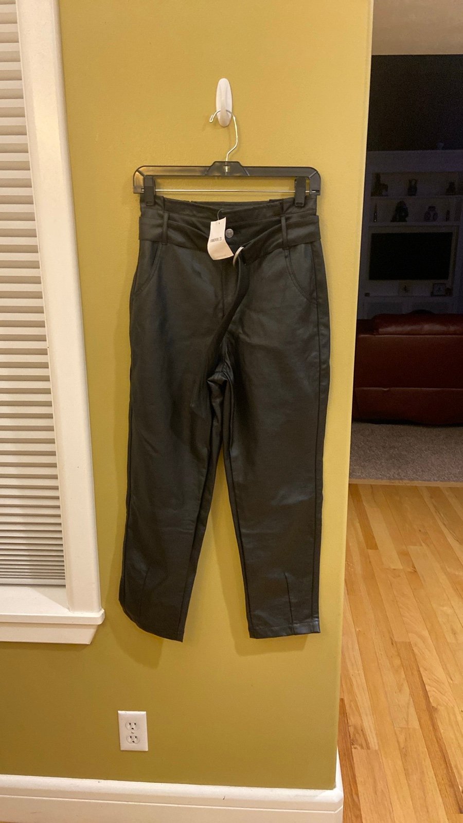 NWT FOREVER 21 FAUX LEATHER WIDE LEG PANTS