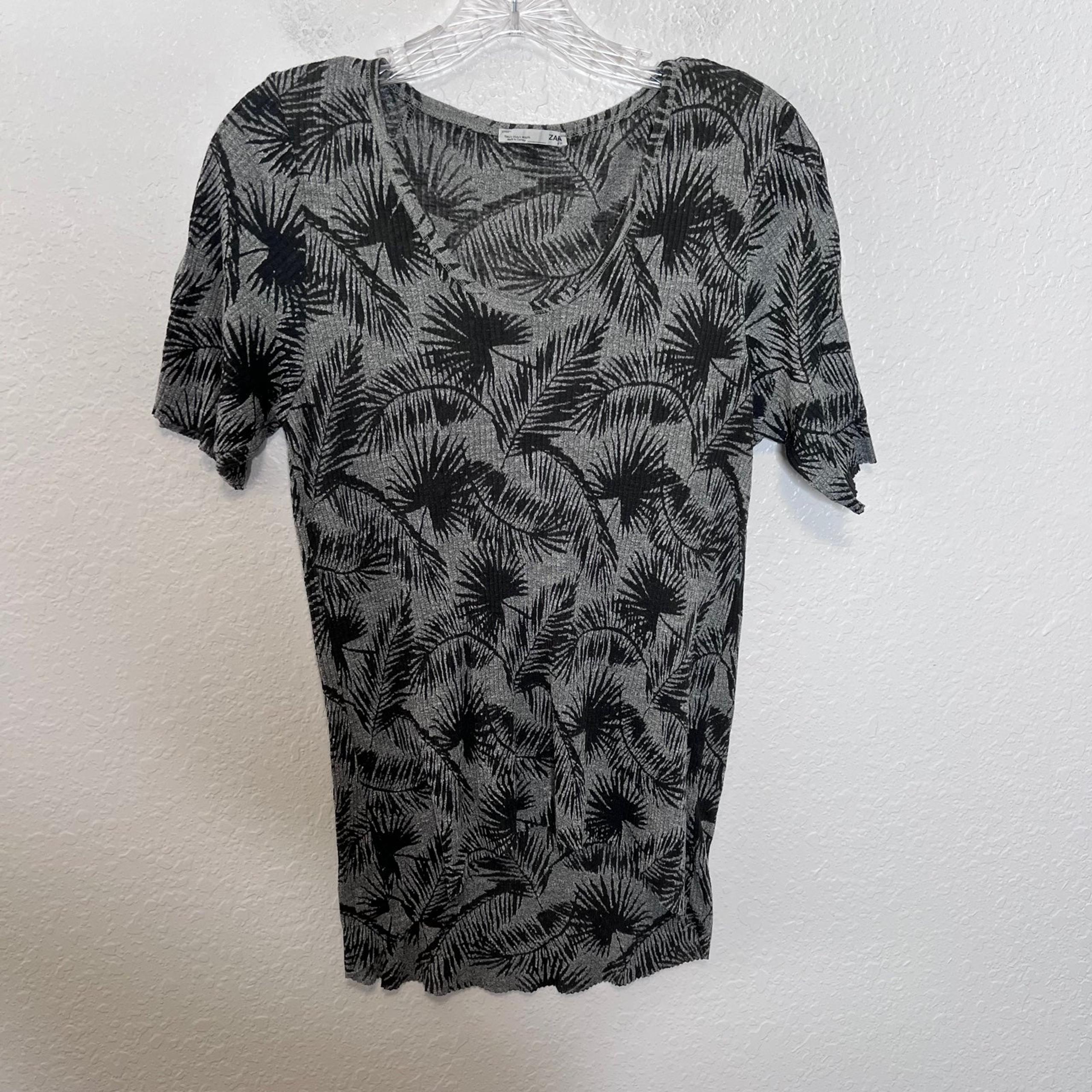 Zara Palm Tree Small Gray Black Shirt Top Hi Lo Short sleeve Sheer