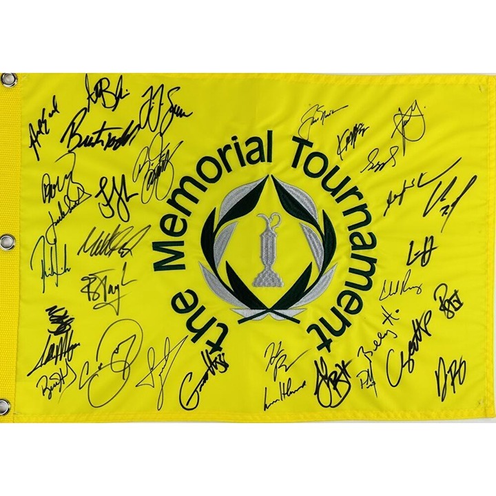 2023 SIGNED MEMORIAL FIELD FLAG JORDAN SPIETH JACK NICKLAUS RICKIE FOWLER K4