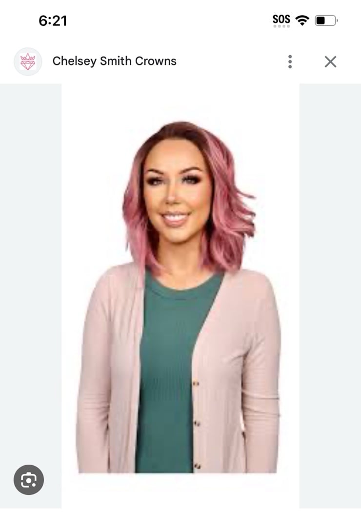 Chelsea Smith Crowns Chelslay Rose