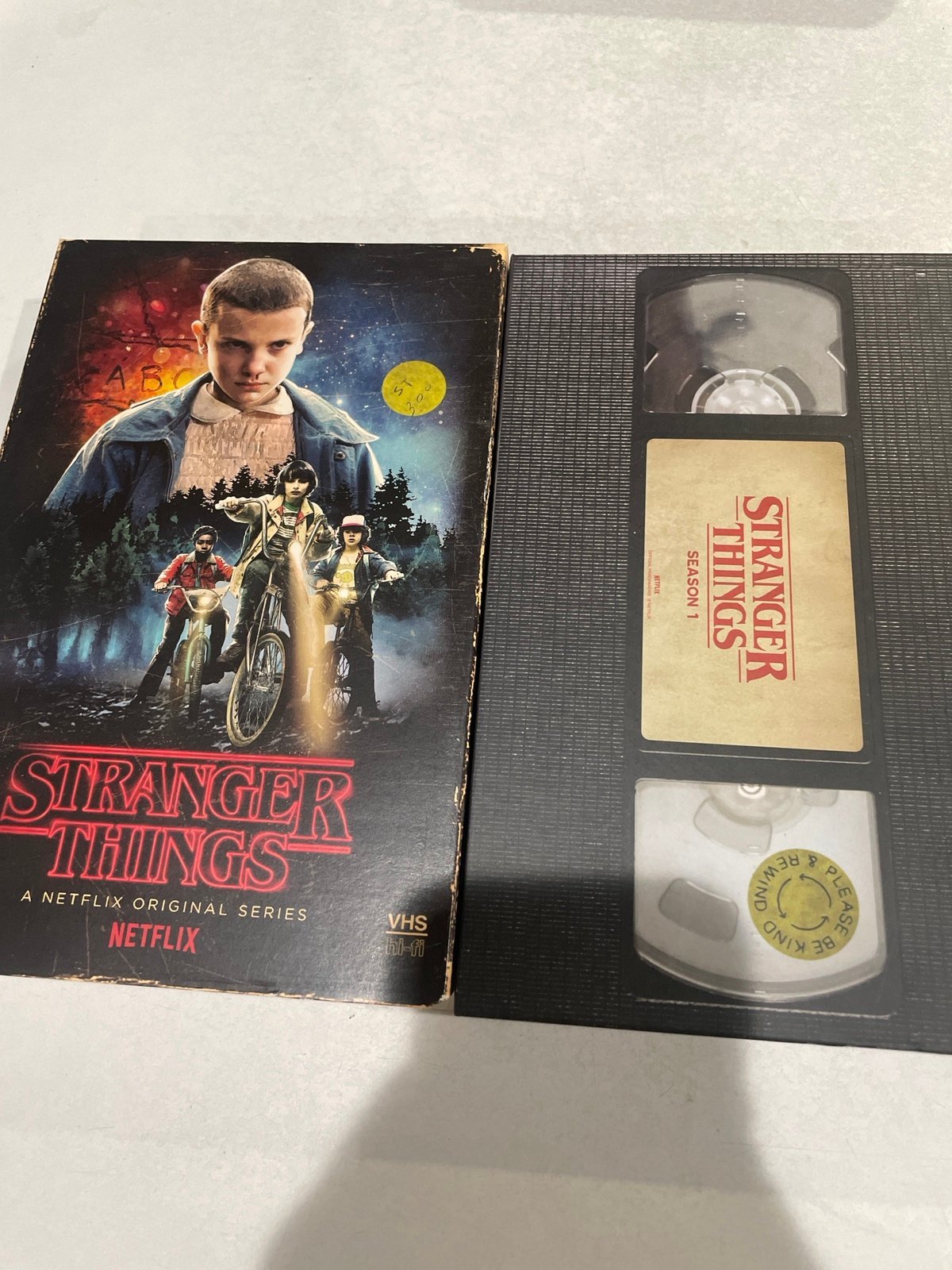 Stranger Things Season 1 DVD