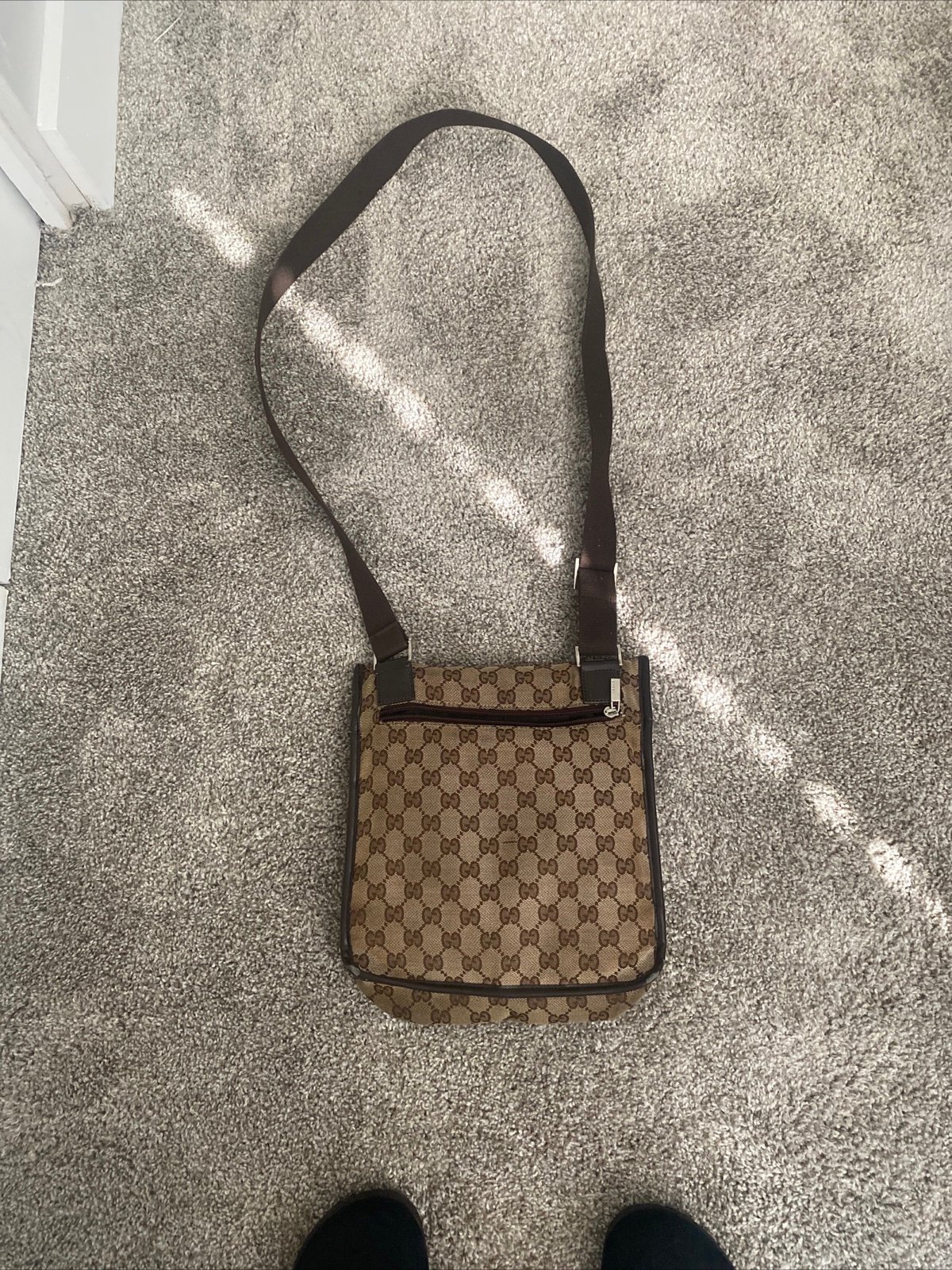 Gucci messenger bag
