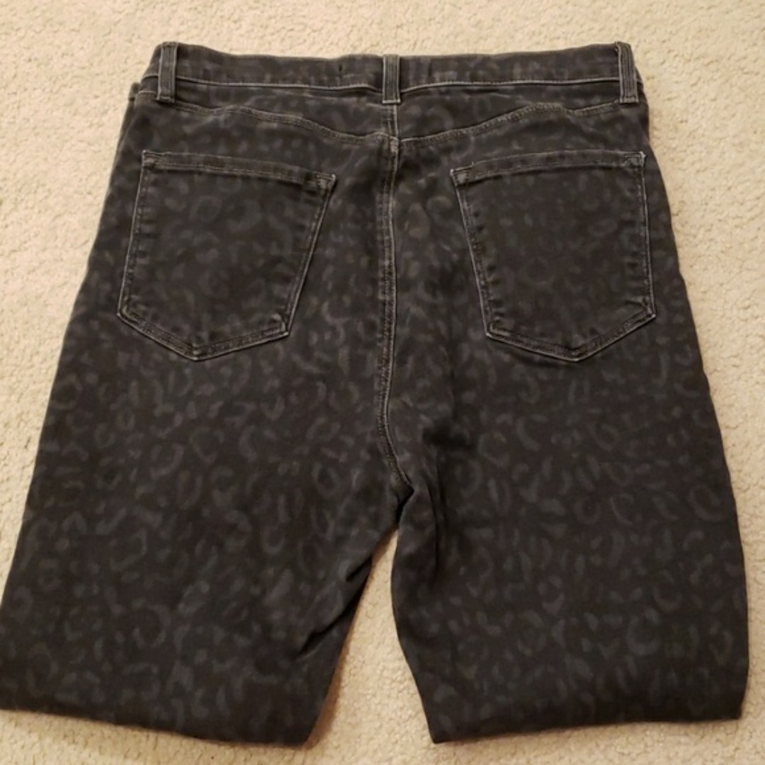 J BRAND Lillie Black Leopard Print High Rise Crop Skinny Jeans 29 - detail