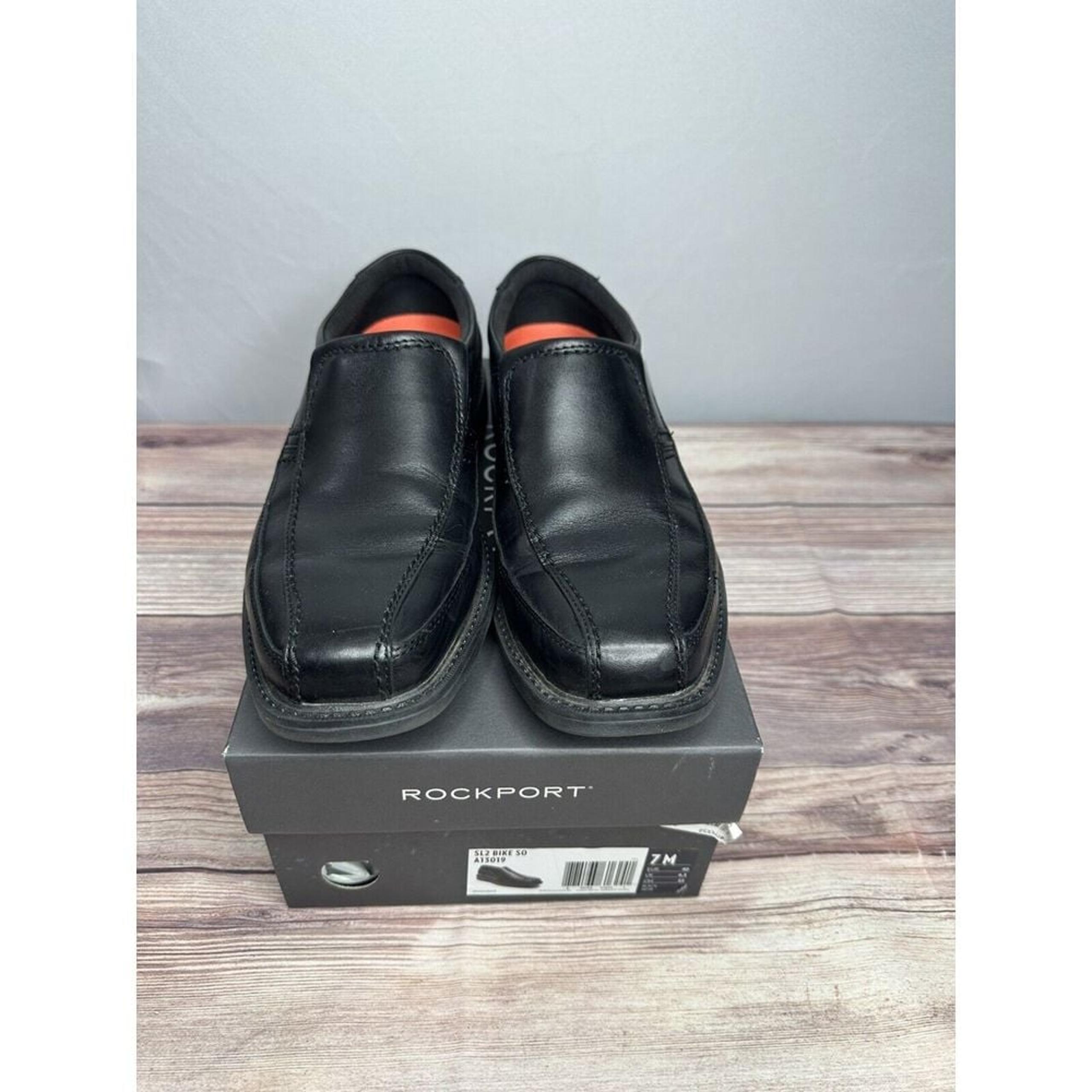 Rockport Style Leader 2 Bike Loafers Mens 7M Black Leather Slip On With Box