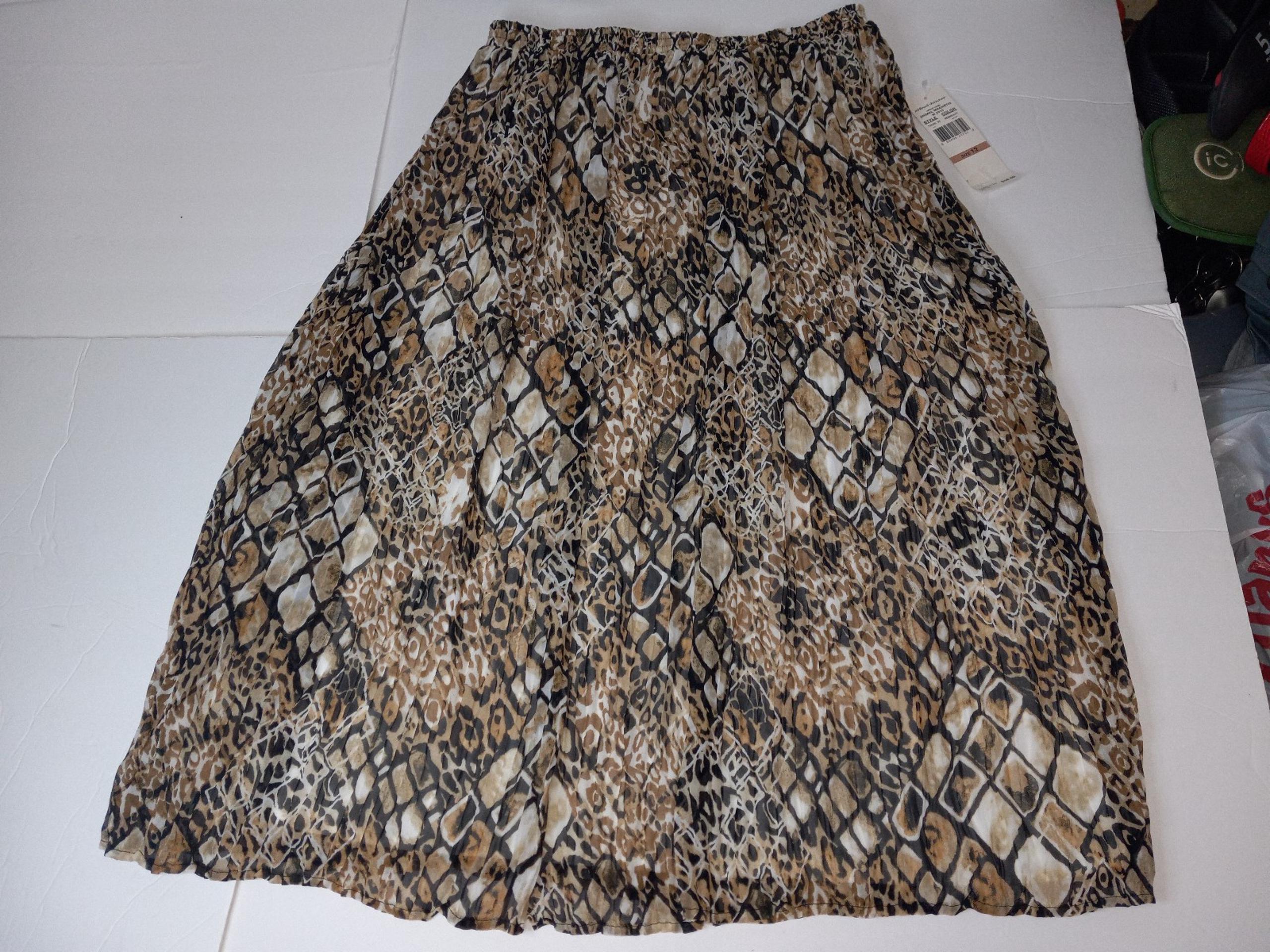 Alfred Dunner A-Line Midi Skirt Women's Size 12 NWT MSRP $56