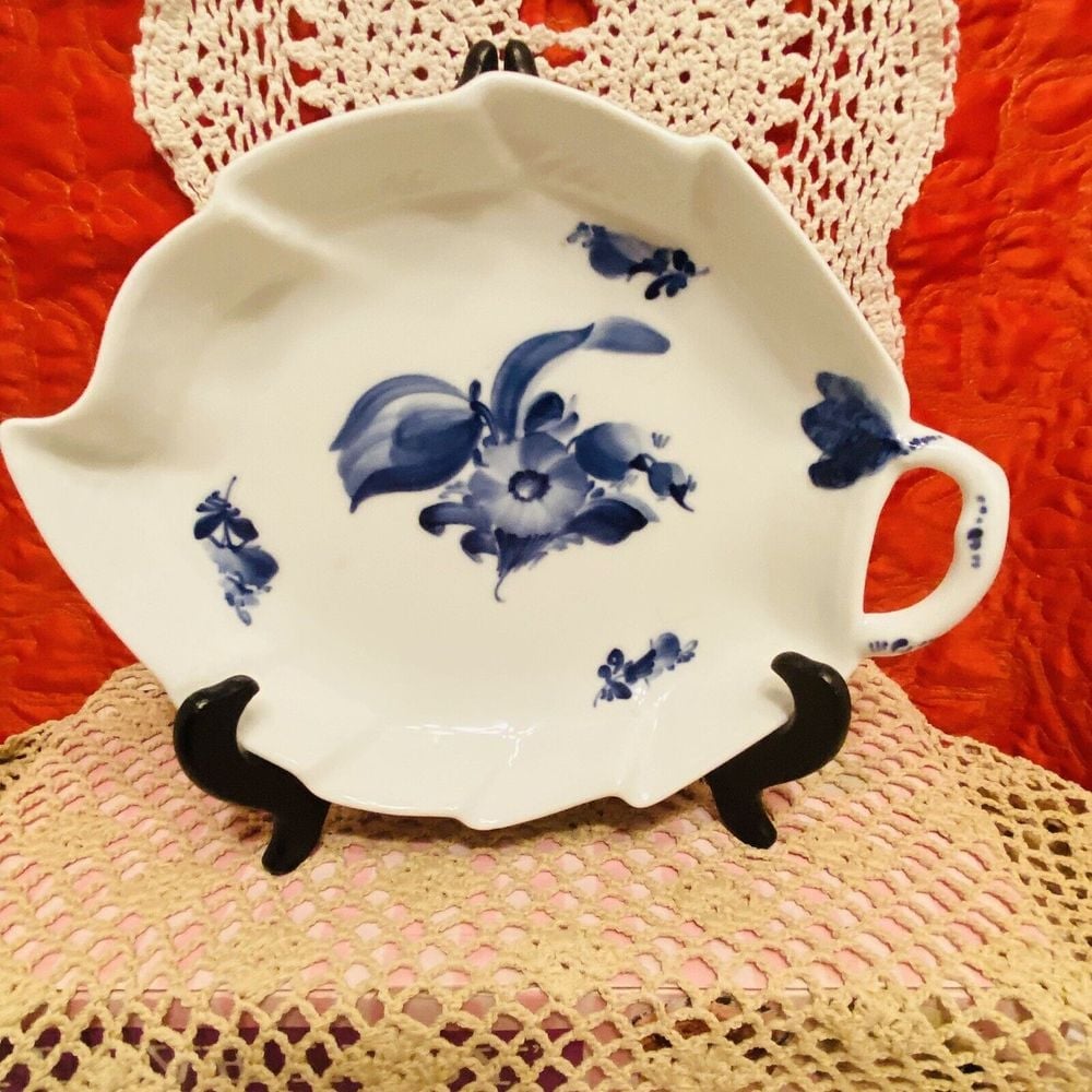 Royal Copenhagen White with Blue Flower Braided Leaf Shaped Bowl No 8003 10 X 8