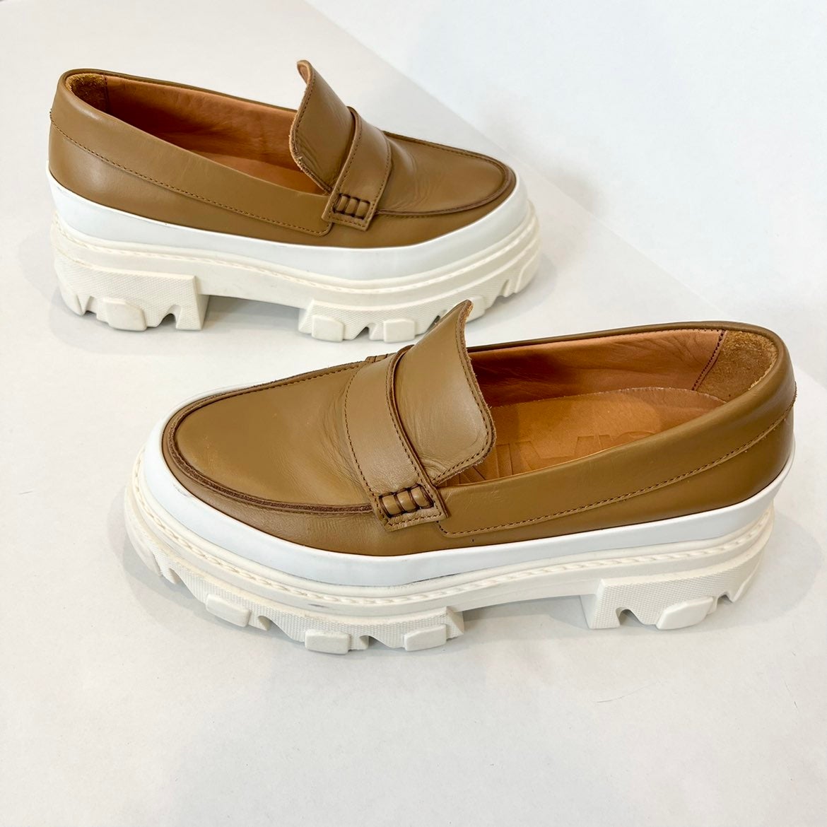 Ganni Chunky Platform Loafers Brown Size 39 US 9