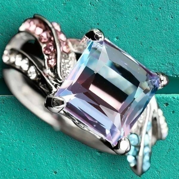 STUNNING 18KT WHITE GOLD RAINBOW TOPAZ ENGAGEMENT RING 6,7,8,9,10