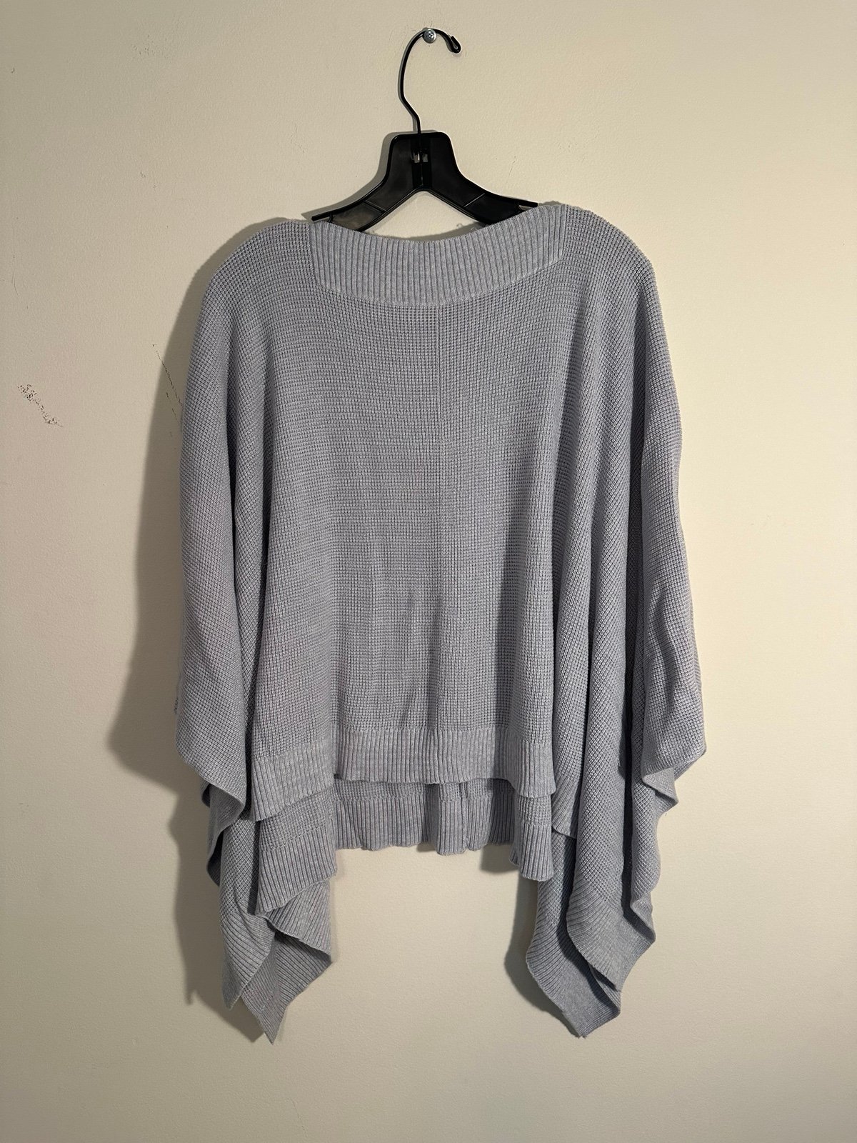 Lululemon Forward Flow Cape