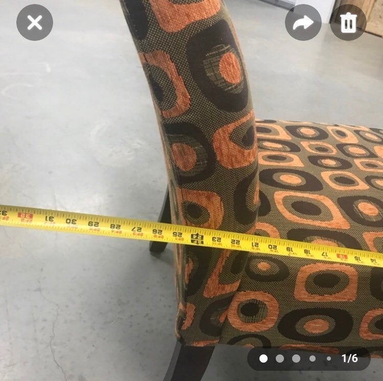 accent chair