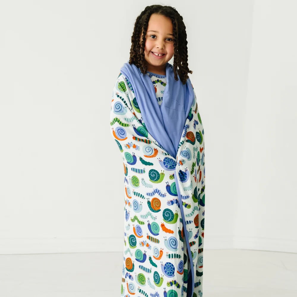 Little sleepies Inchin' Along Large Cloud Blanket nip