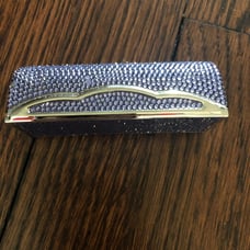 lipstick holder
