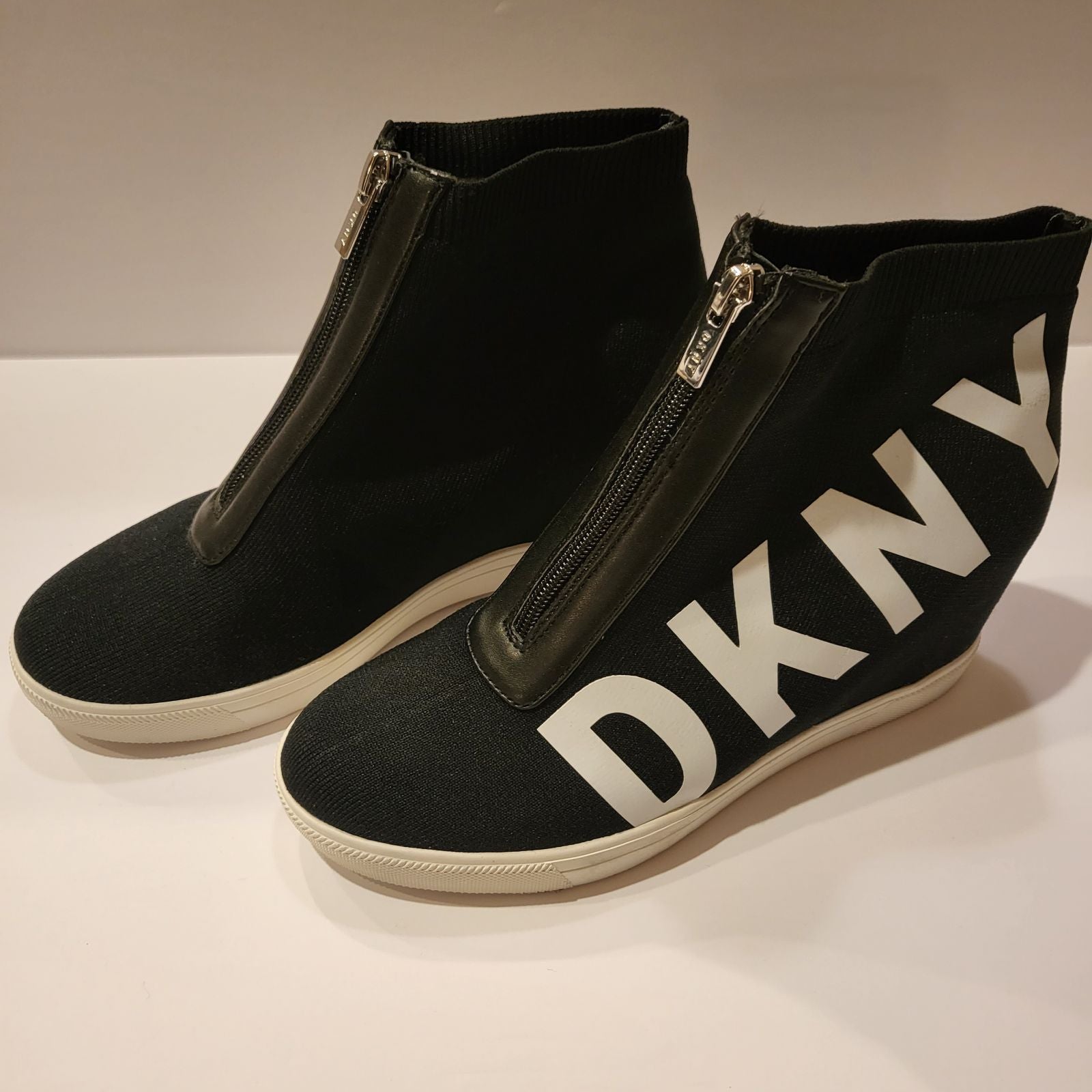 DKNY Wedge Fashion Sneakers | Mercari DKNY Wedge Fashion Sneakers | Mercari