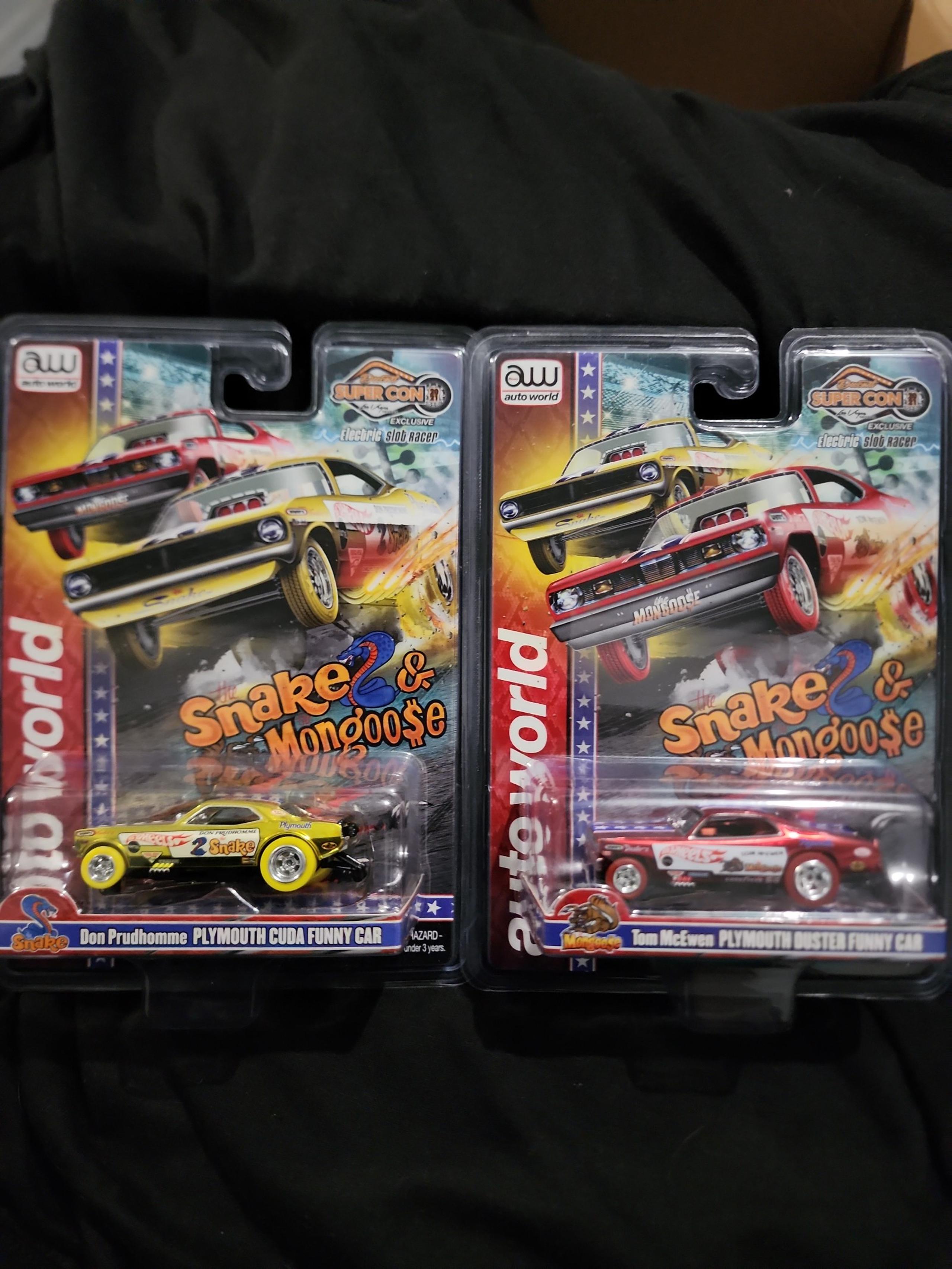 Snake & Mongoose Chase Slot Cars 1/64 scale
