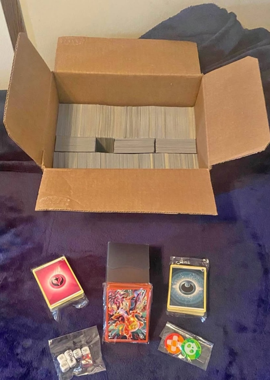 3000+ Pokemon Card Lot