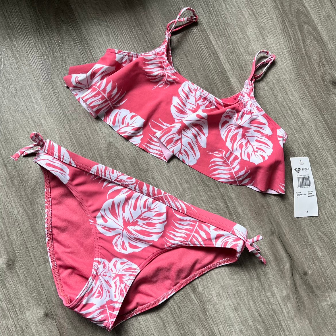 NWT ROXY California Friends Flutter Bikini Set