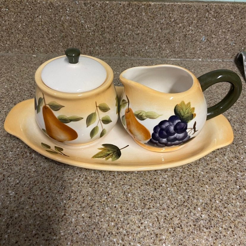 Home Interiors Sonoma Villa cream and sugar set