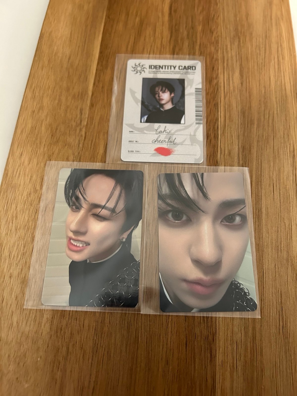ONE PACT - [PARADOXX] 1st Single Album HELLO PHOTOCARD ALBUM