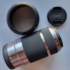 Sony E-mount 55-210 mm Interchangeable Lense