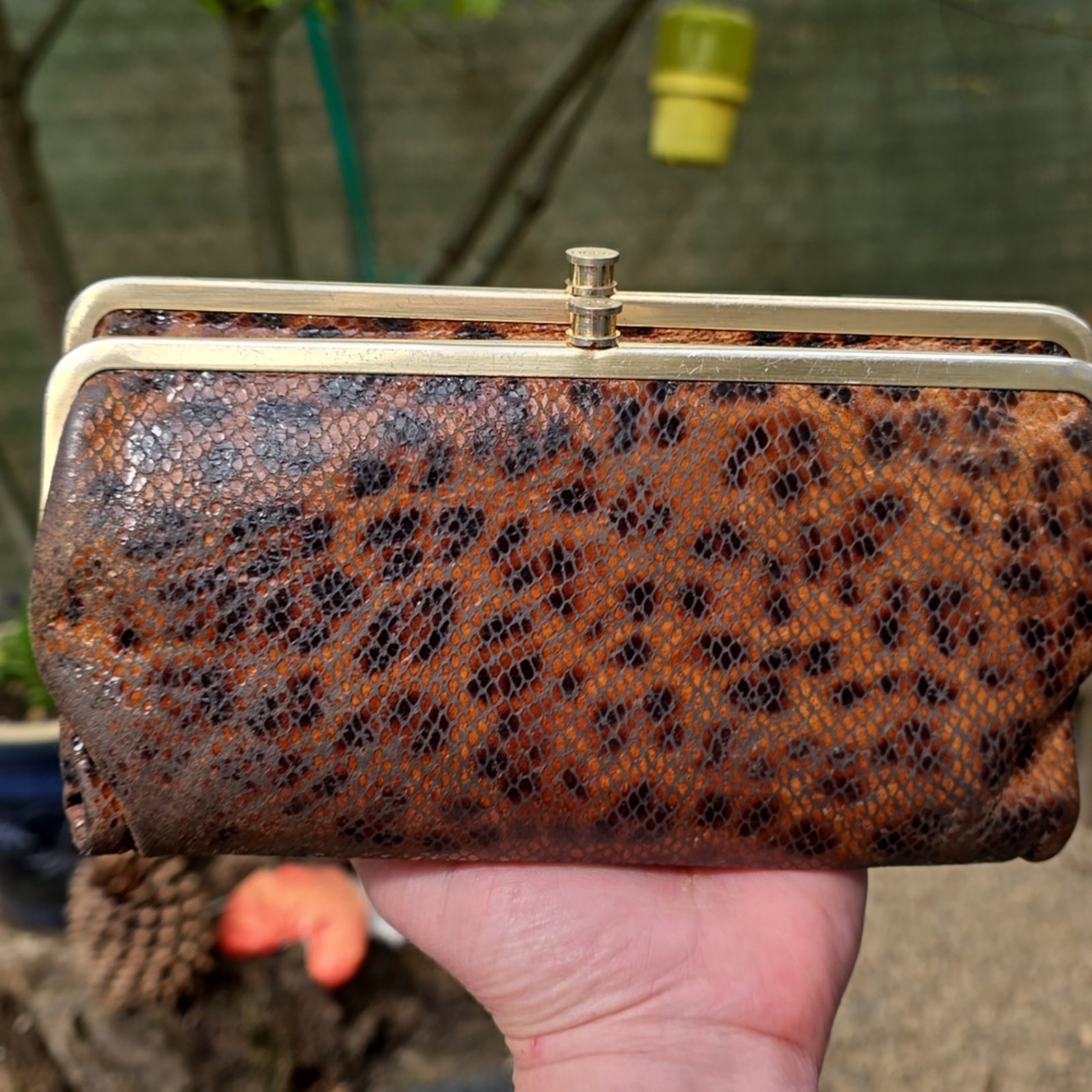 Vintage Hobo International Lauren Leather Cheetah Print Kiss lock Clutch