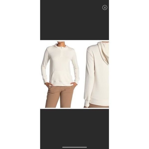 NEW T Tahari Long Sleeve Hooded Half Zip Fleece Top Size Small