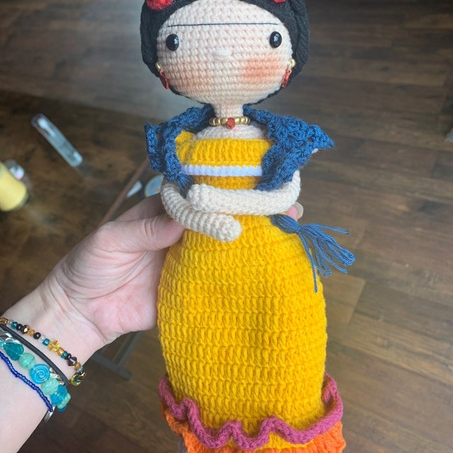 Hook knitting doll