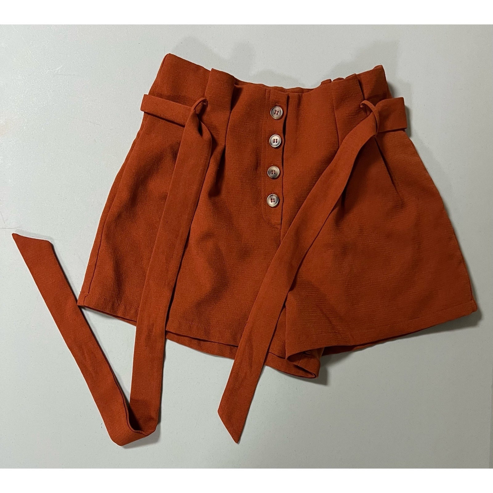 Orange Auburn High-Waisted Belted Paper Bag Button-Up Shorts Bottoms Size M