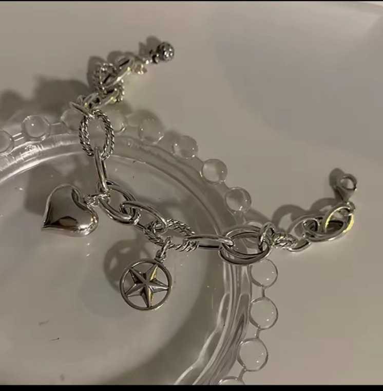 925 sterling silver love hearr Bracelet