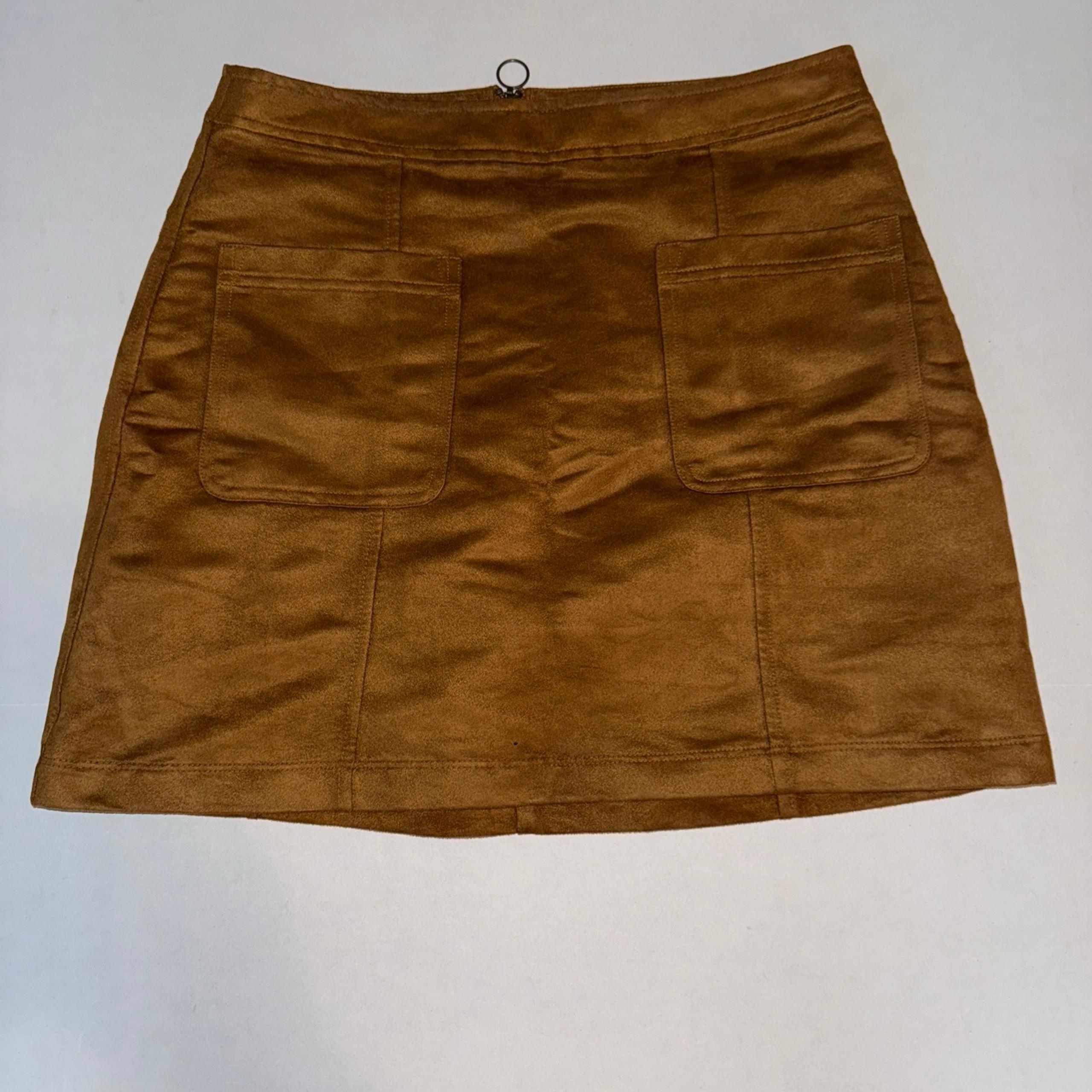 Old Navy A Line Skirt Womens Size 6 Brown Suede Front Pockets Back Zip Casual