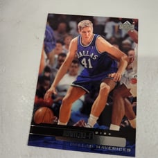 1999 Upper Deck Dirk Nowitzki