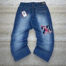 Vintage Baggy Wide Leg Skate Jeans Lebron Cavaliers Medium Wash Denim Y2K