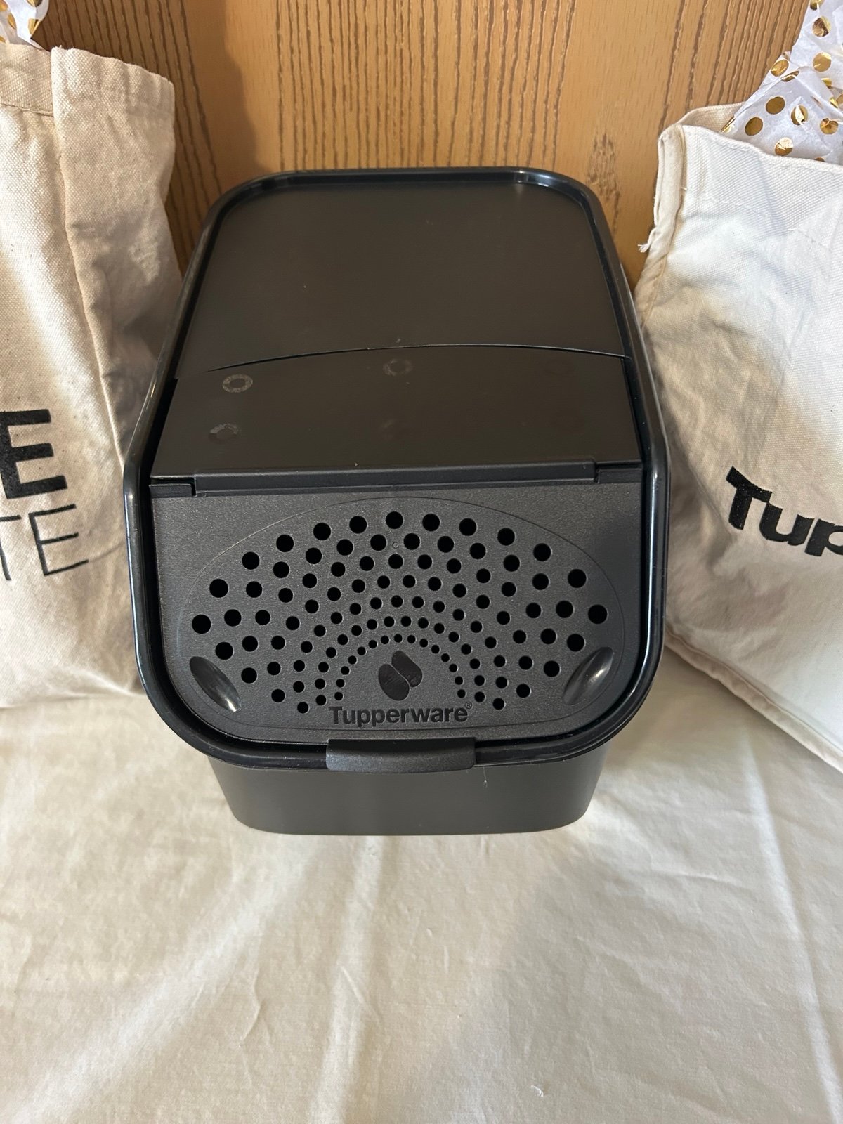 Tupperware Potato Onion Smart Stackable Storage Container Keeper Black 8.3L