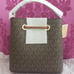♡NWT Michael Kors Suri Logo Bucket Crossbody♡