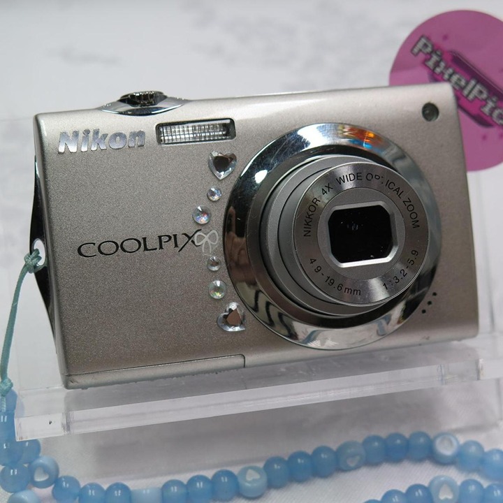 Nikon Coolpix S4000