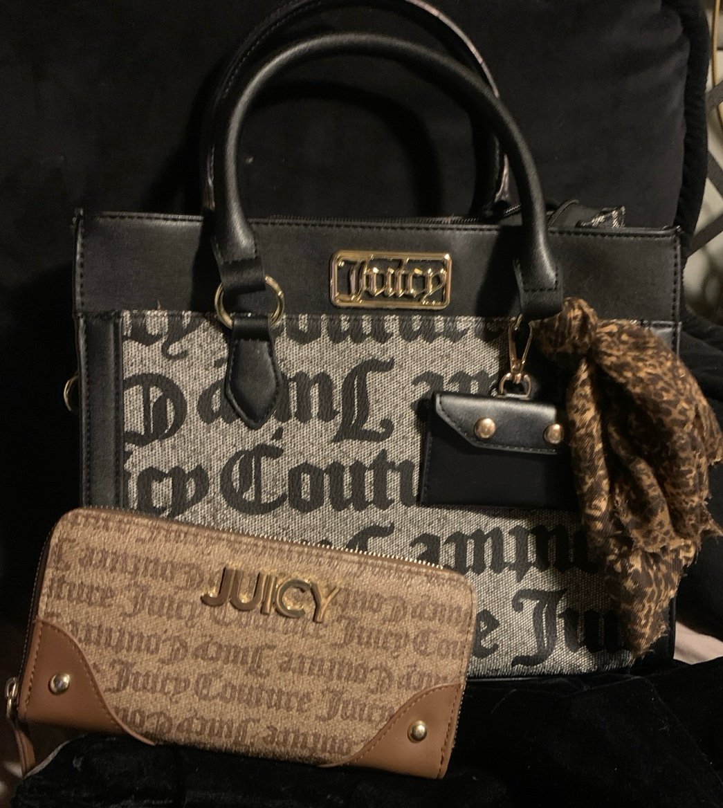 Juicy Couture Center Zip Handbags | Mercari