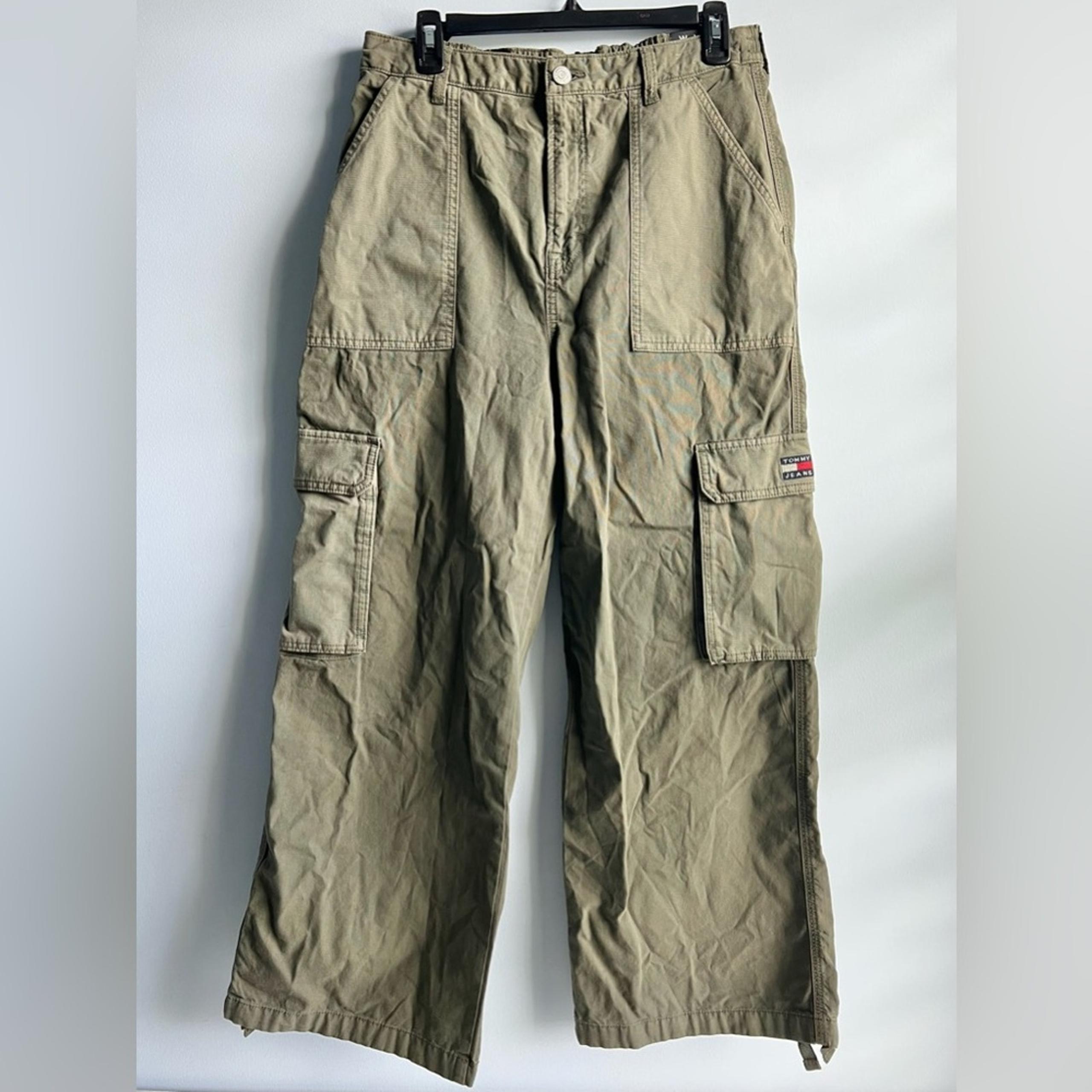 Tommy Hilfiger Women's Solid Modern Wide-Leg Cargo Pants Size 30x30