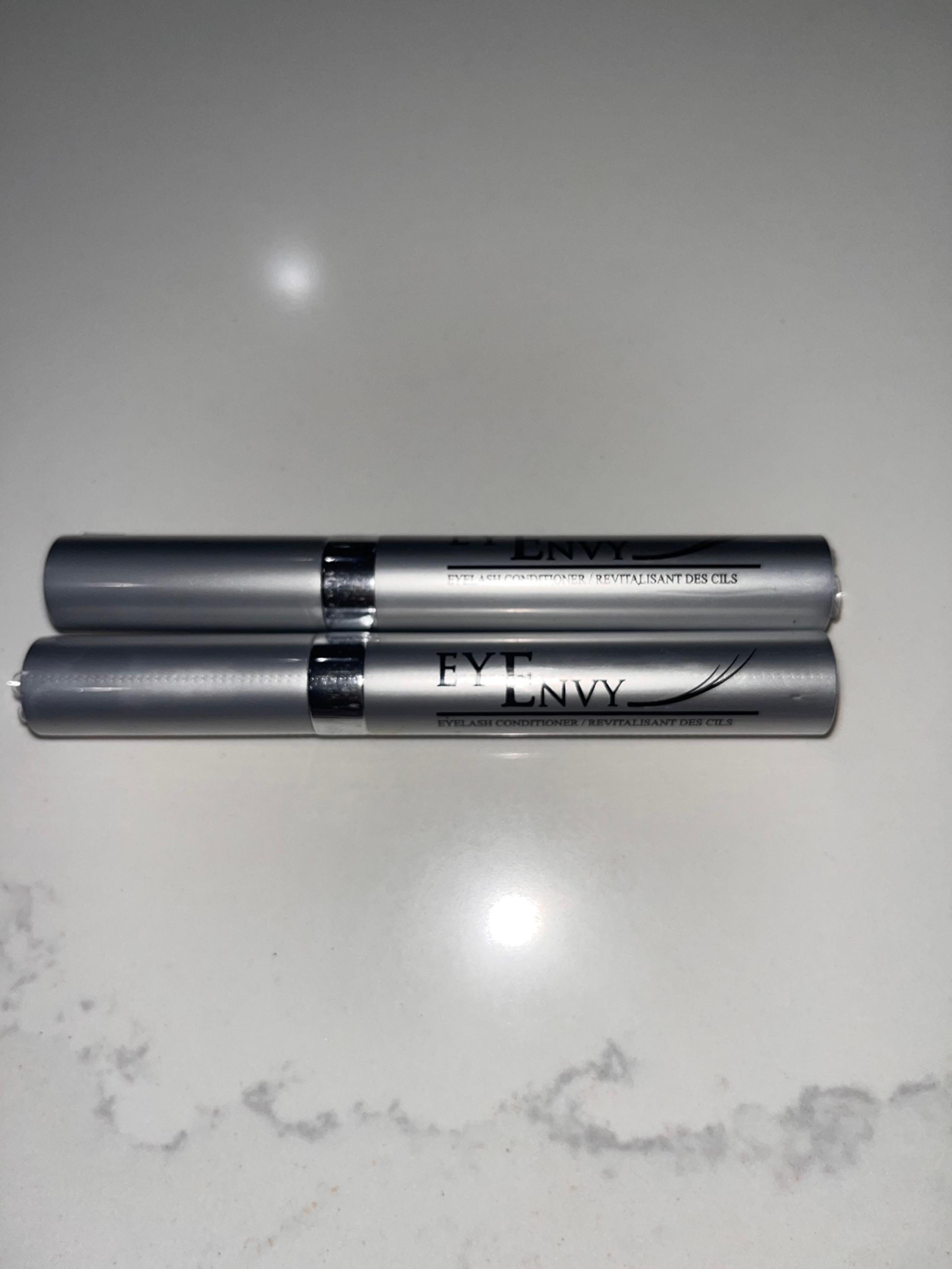 Eye envy eyelash conditioner