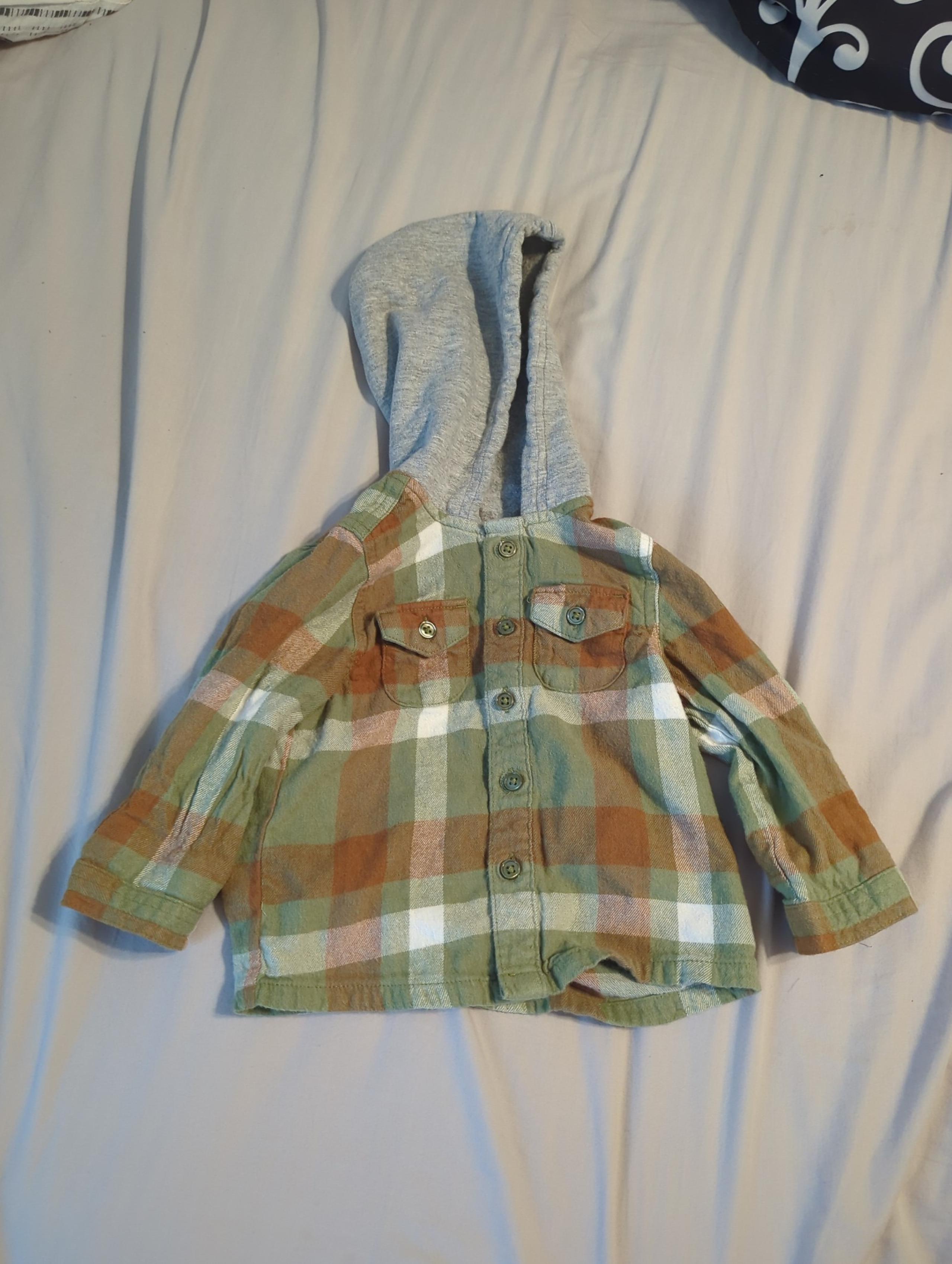Hooded flannel shirt