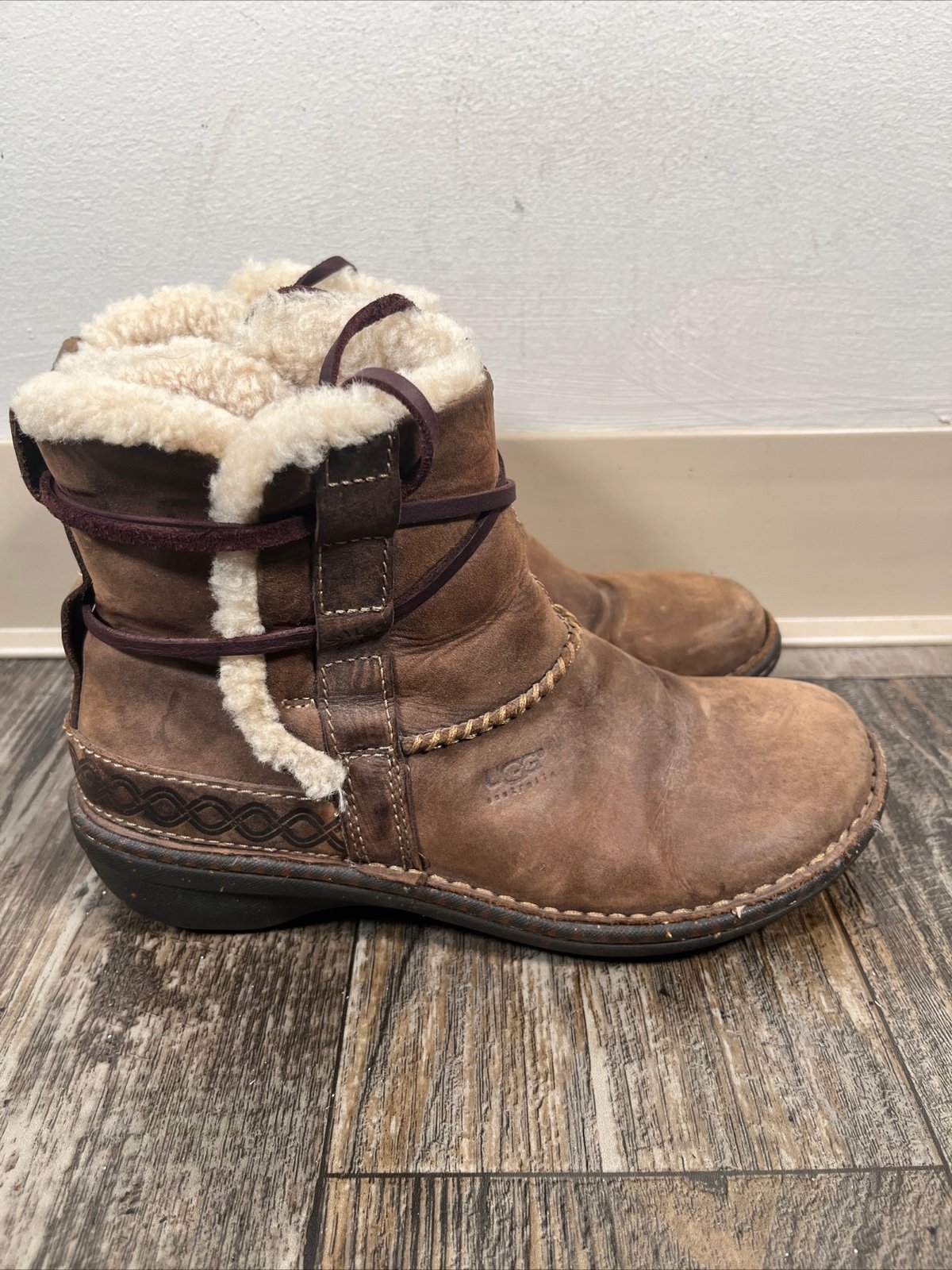Ugg 5136 2025