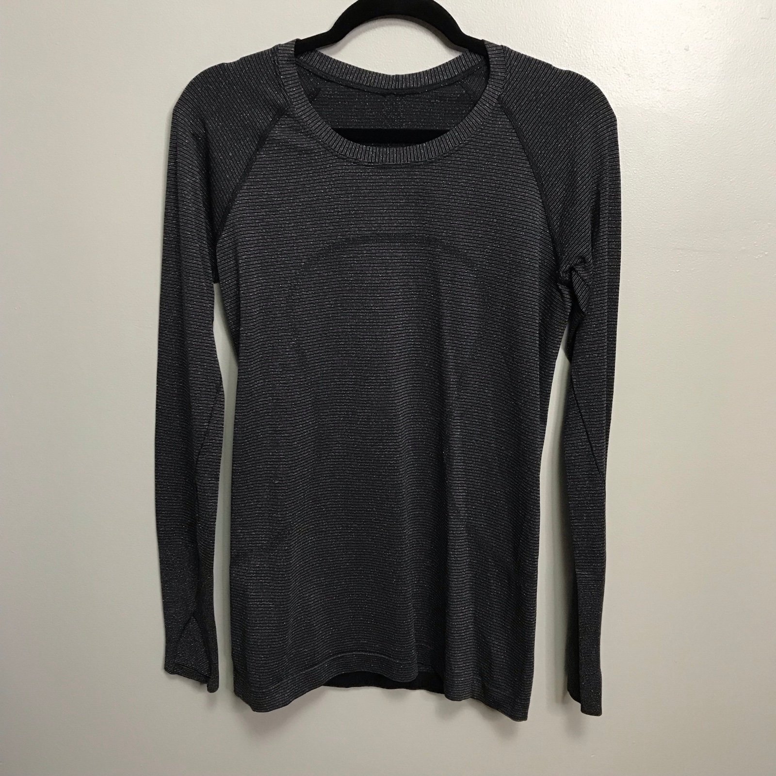 Lululemon Swiftly Long Sleeve Top Women’s Size 10