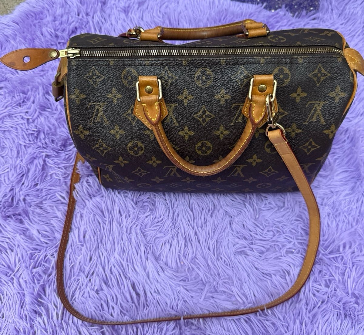 Louis Vuitton Speedy 30 ** FIRM PRICE**