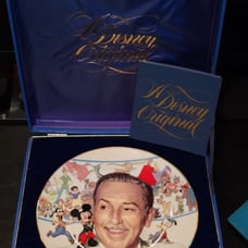 Vintage Walt Disney collectable plate