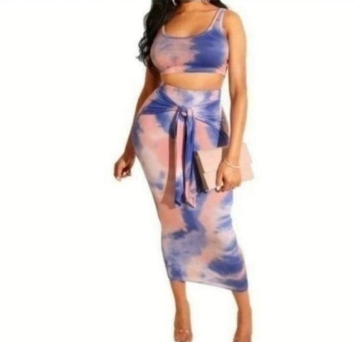Ladies Tie Dye two-piece skirt set sz small